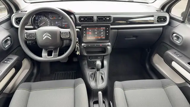 Citroen C3 view 11