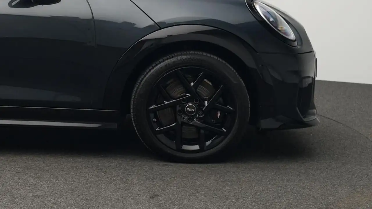 MINI Cooper C John Cooper Works Trim 12