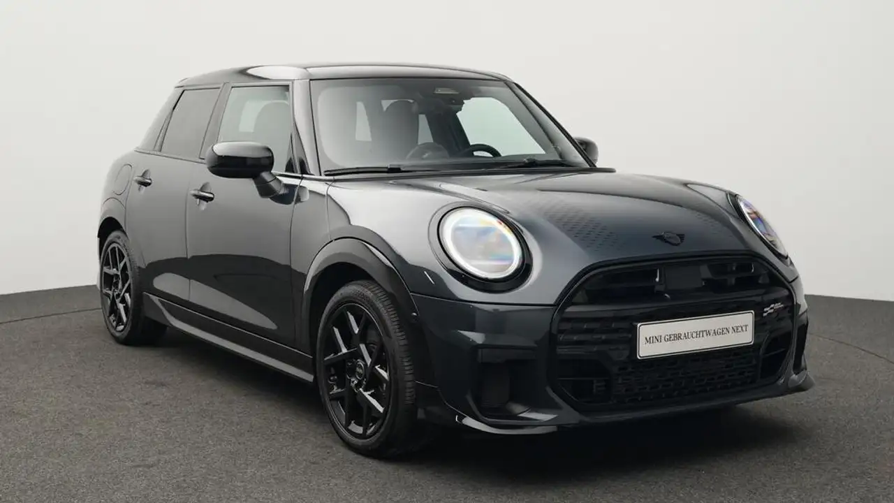MINI Cooper C John Cooper Works Trim 15