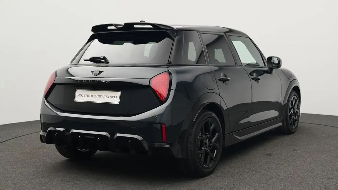 MINI Cooper C John Cooper Works Trim 4