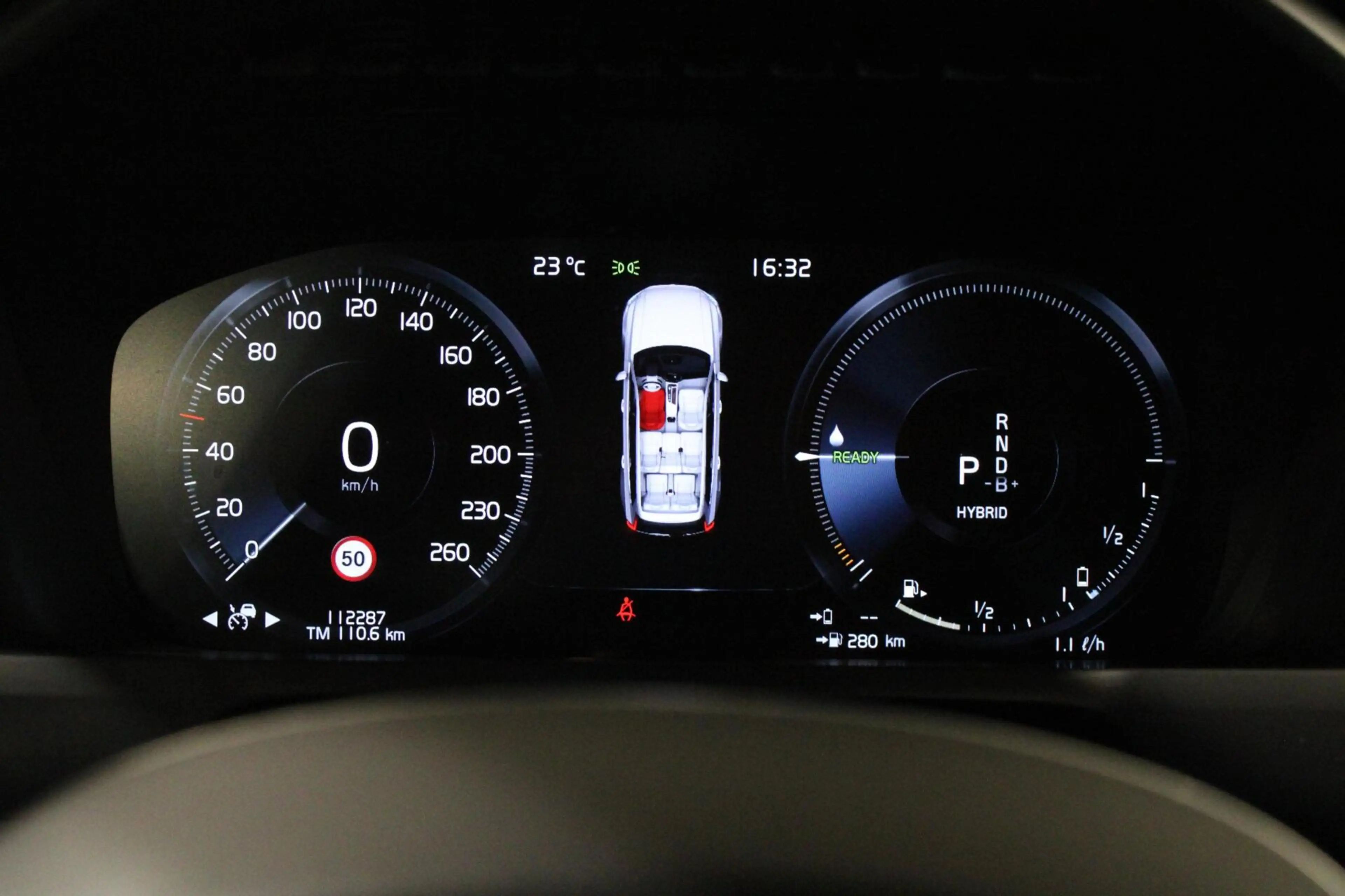 Volvo XC90 2.0 T8 Recharge AWD R-Design | H/K | PANO | Elektr — photo 16