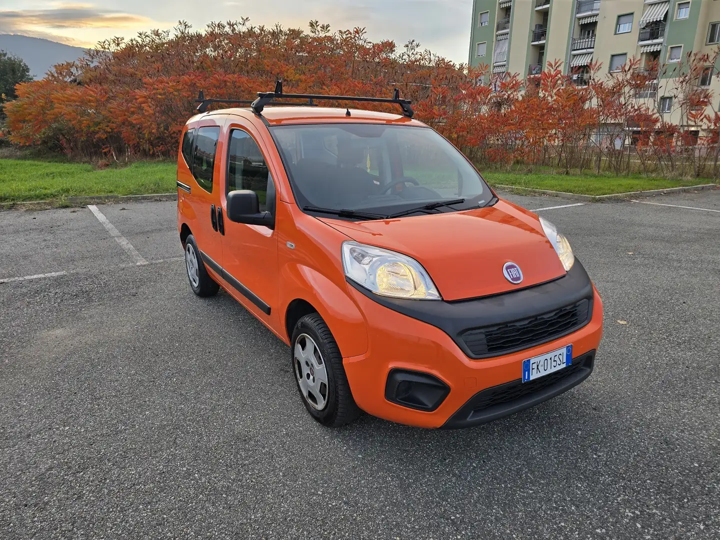 Fiat Qubo 1.4 8v Easy 77cv Portocaliu - 2