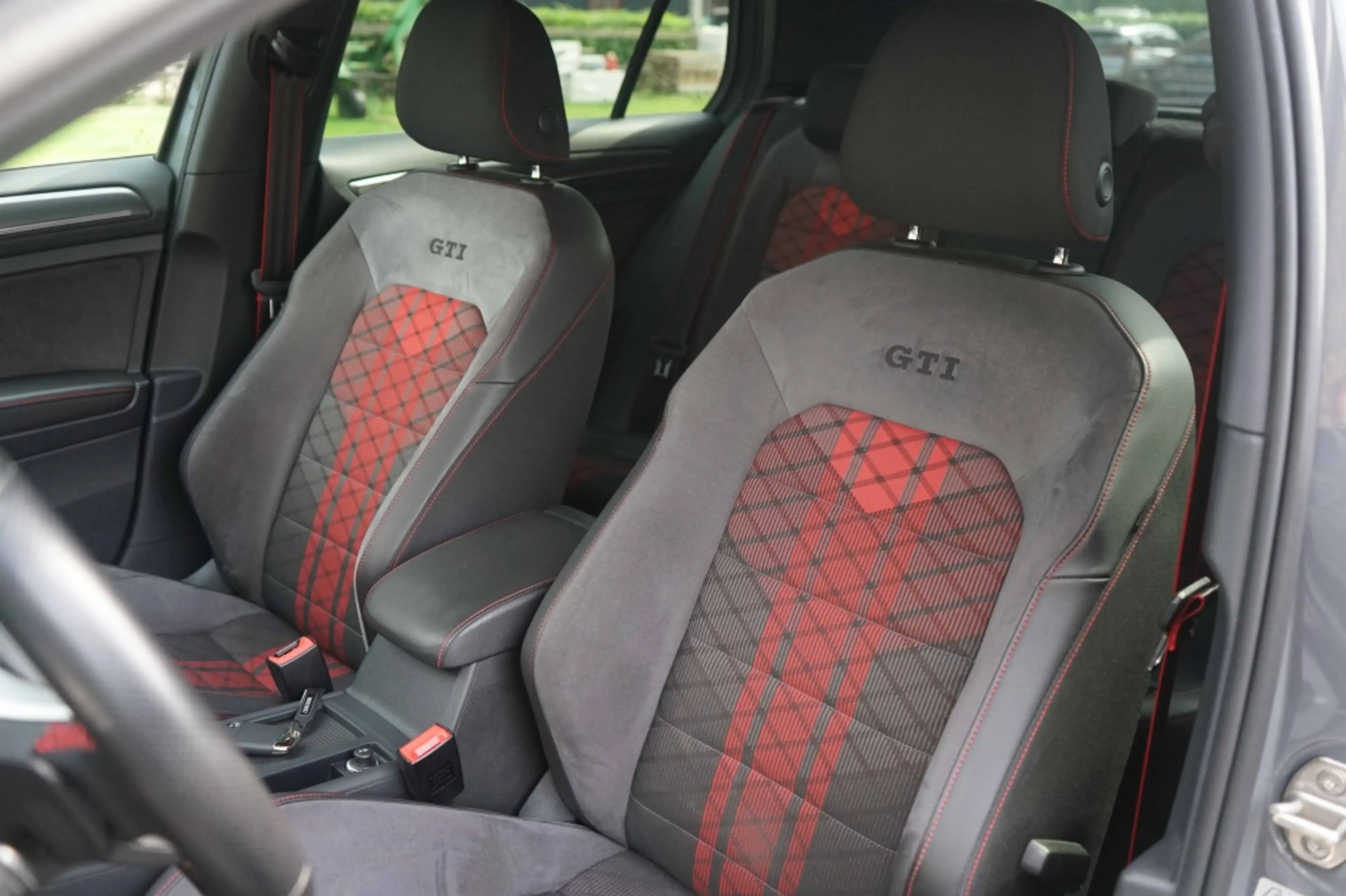 Volkswagen Golf GTI TCR 290PK Nardo APR-Uitlaat 1e-eigenaar — photo 10
