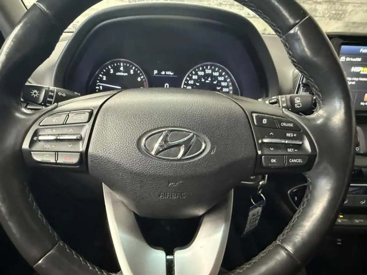 Hyundai ELANTRA снимка Hyundai ELANTRA