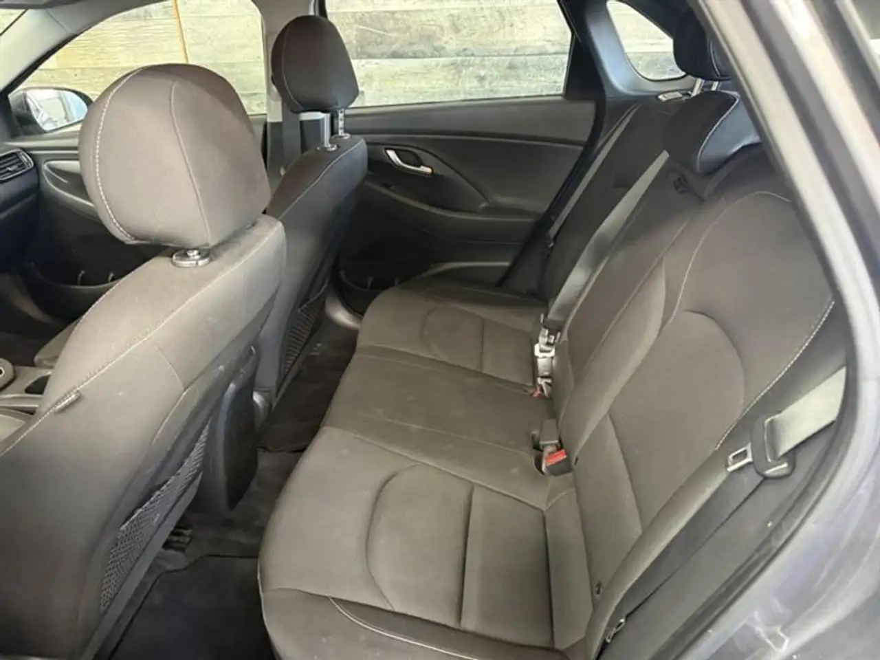 Hyundai ELANTRA снимка Hyundai ELANTRA