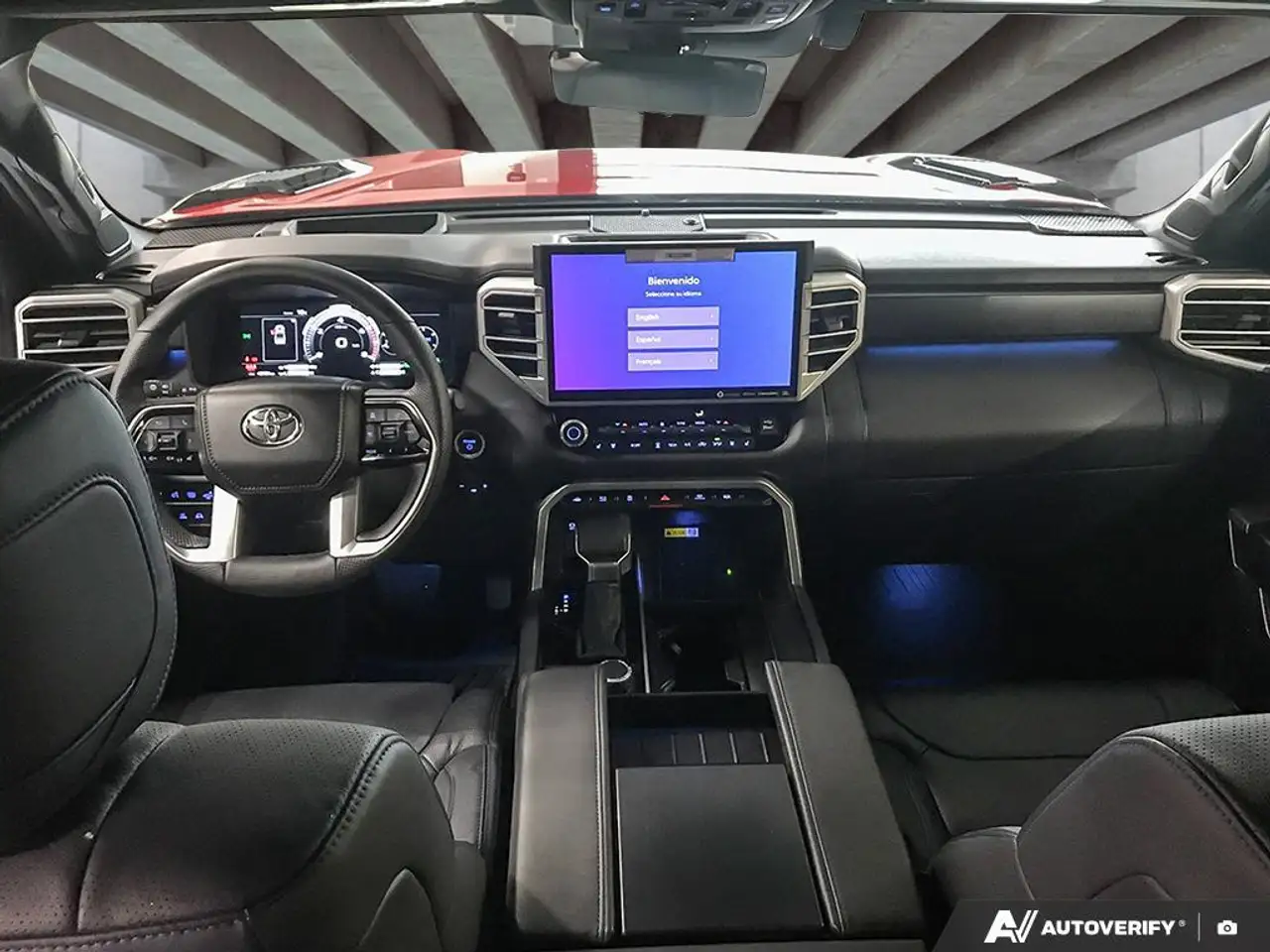 Toyota Tundra снимка Toyota Tundra