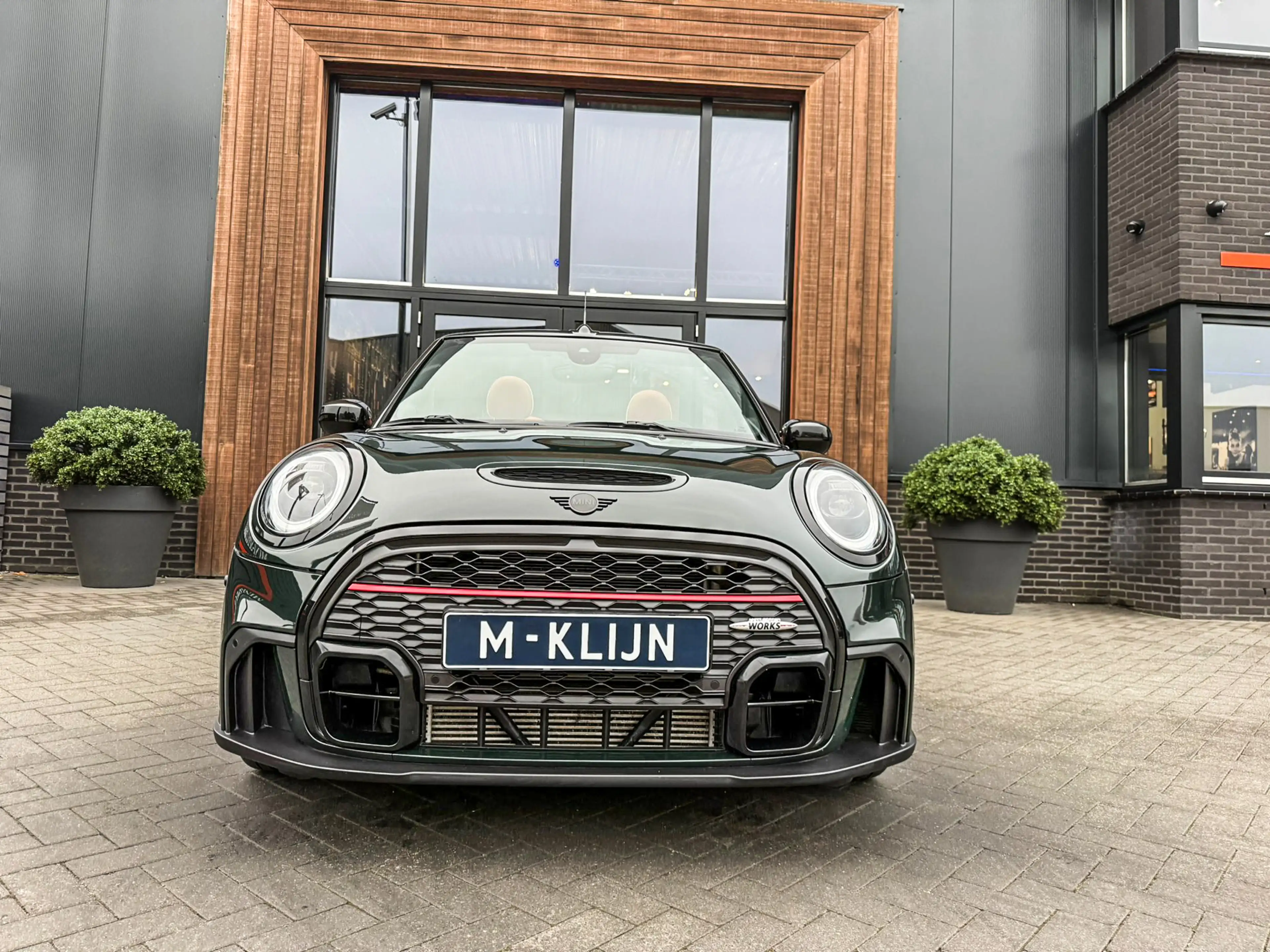 MINI John Cooper Works Cabrio 2.0 JCW Pack F1 aut 231pk/Chester brown leer/Hk/Ca — photo 3