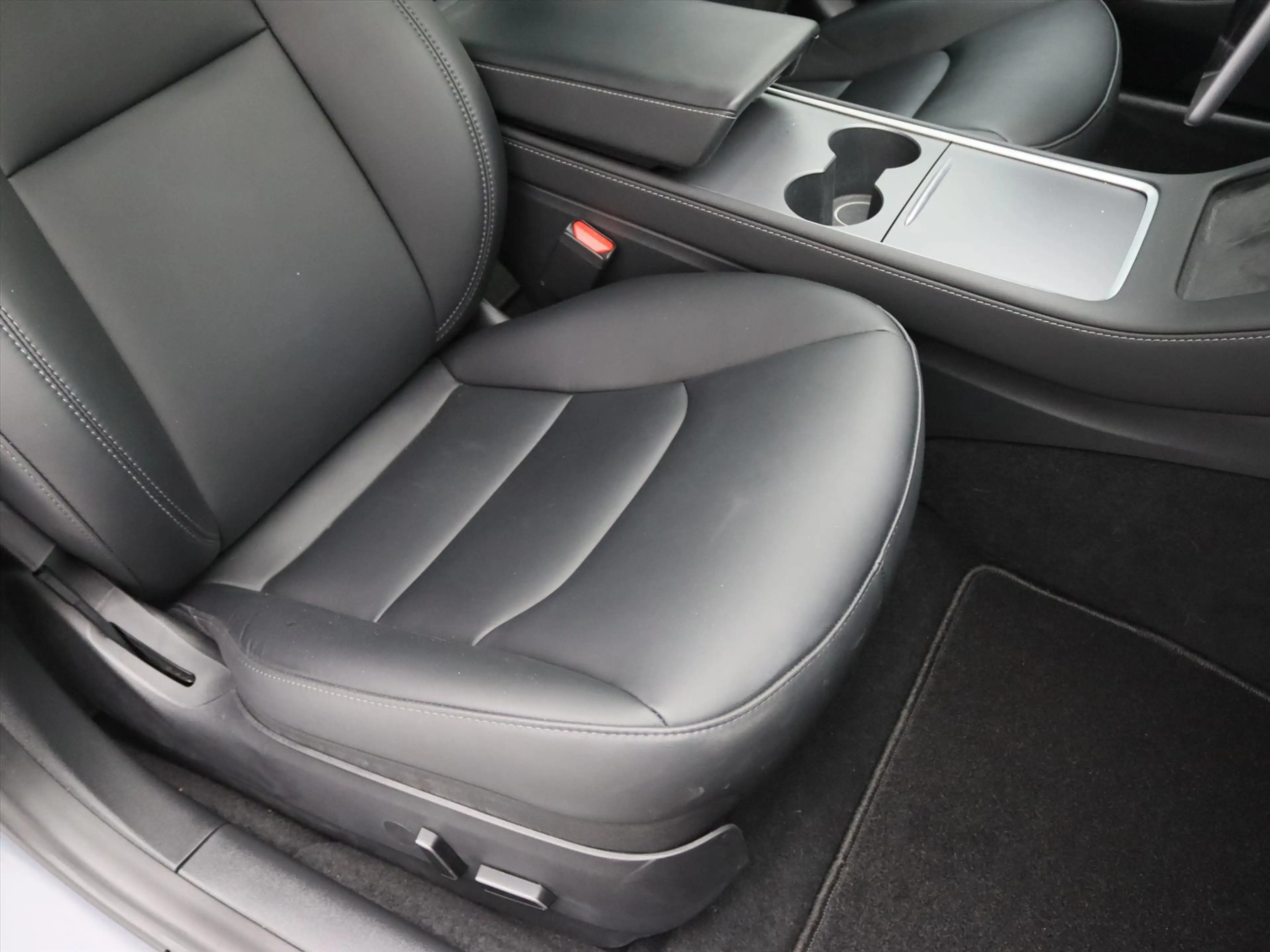 Tesla Model 3 Standard RWD Plus UPGRADE 94.8% SoH [ LFP-ACCU+WAR — photo 18