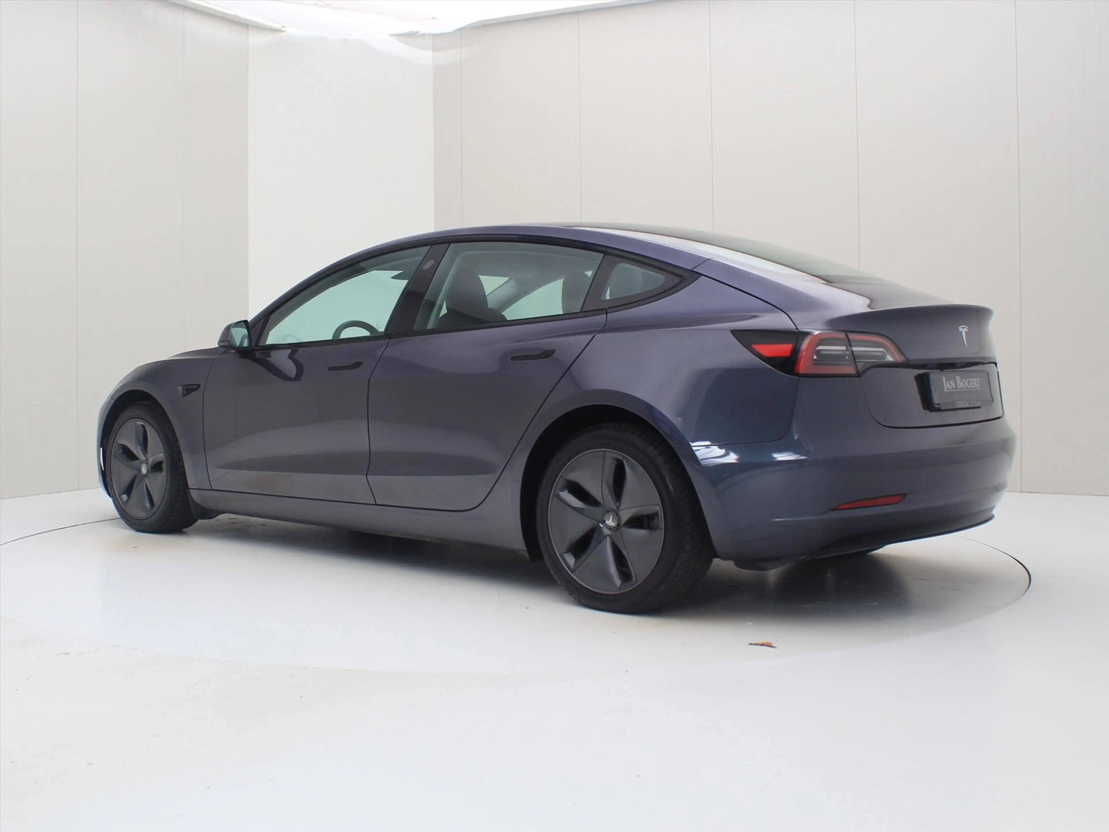 Tesla Model 3 Standard RWD Plus UPGRADE 94.8% SoH [ LFP-ACCU+WAR — photo 4