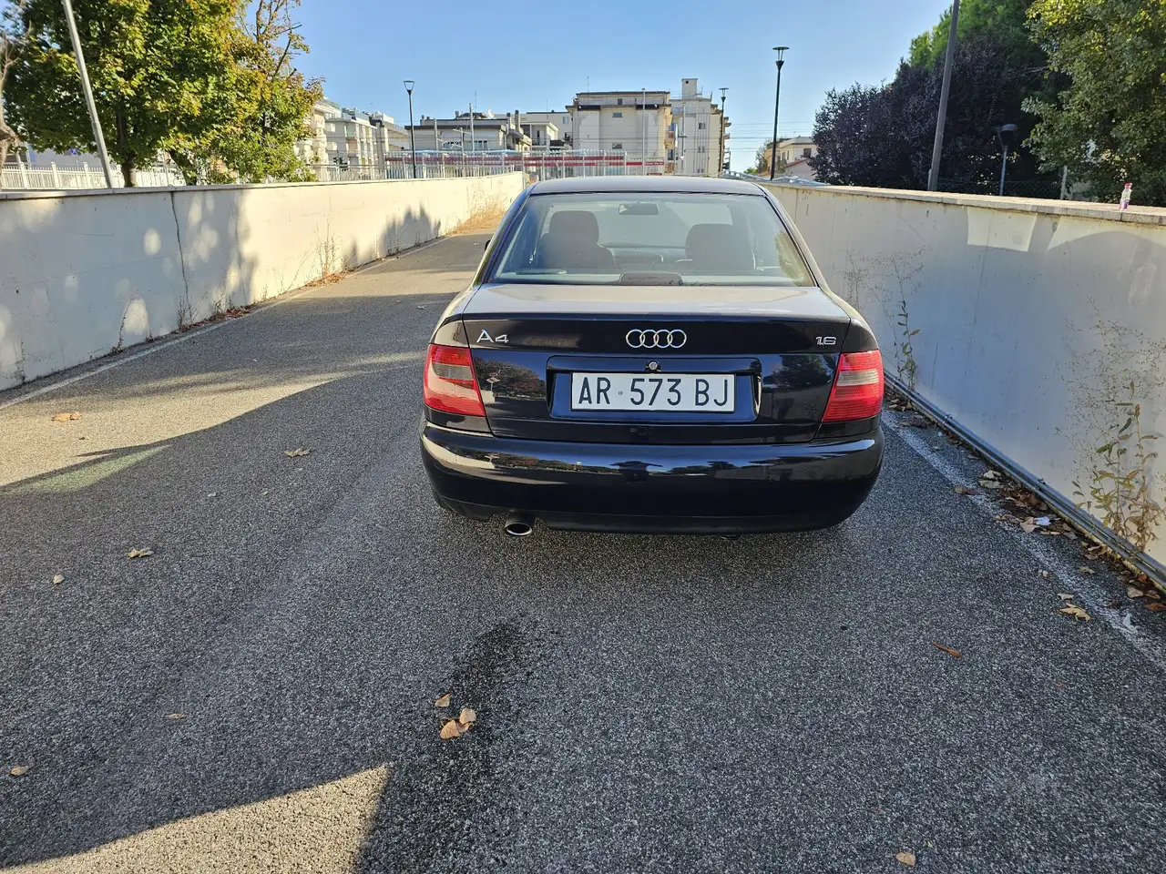 Audi A4 1.6, foto 7