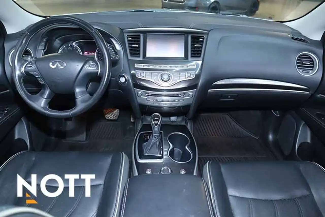 Infiniti QX60 снимка Infiniti QX60