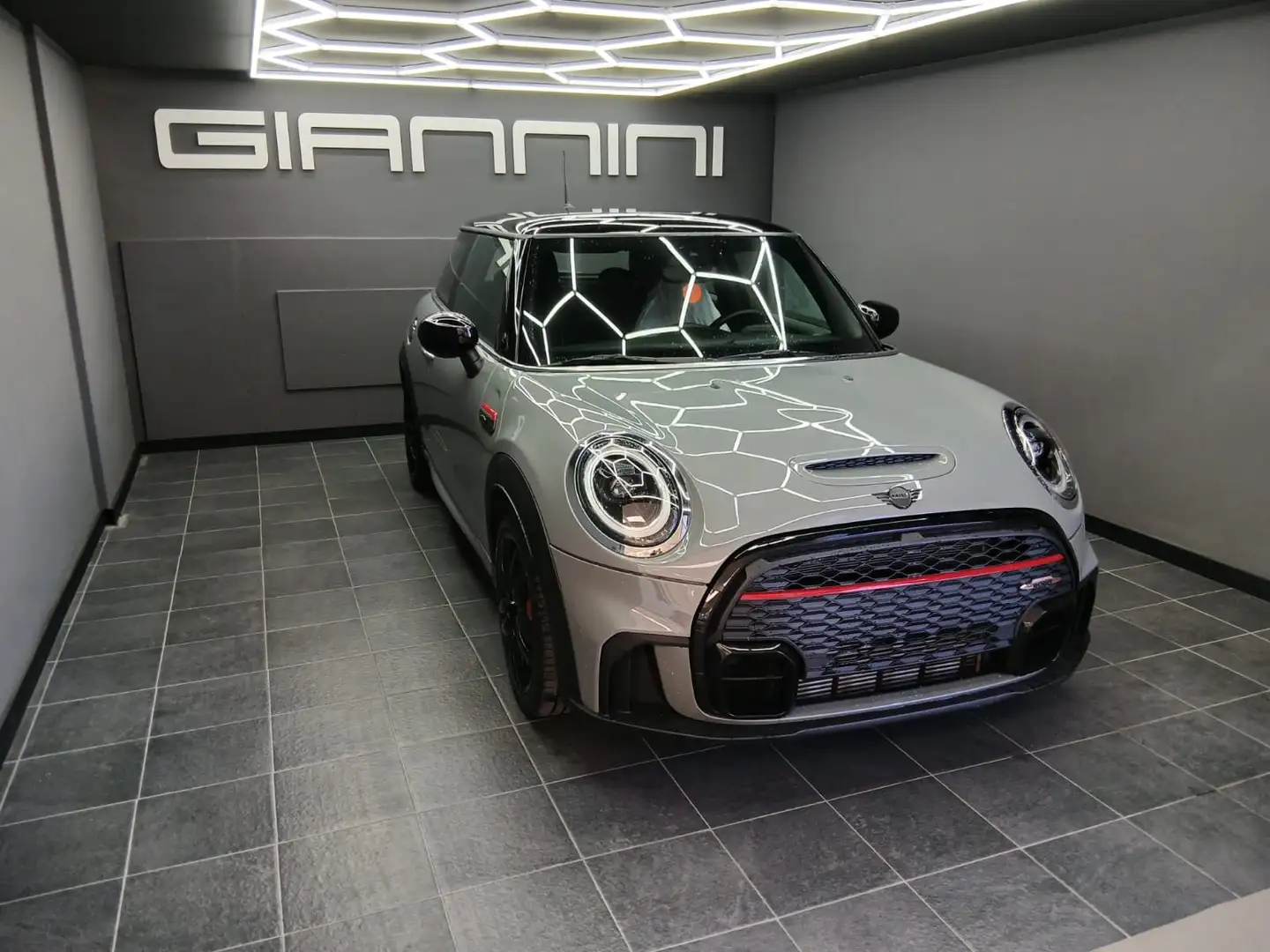 MINI John Cooper Works Con Possibilità di Finanziamento Grigio - 2