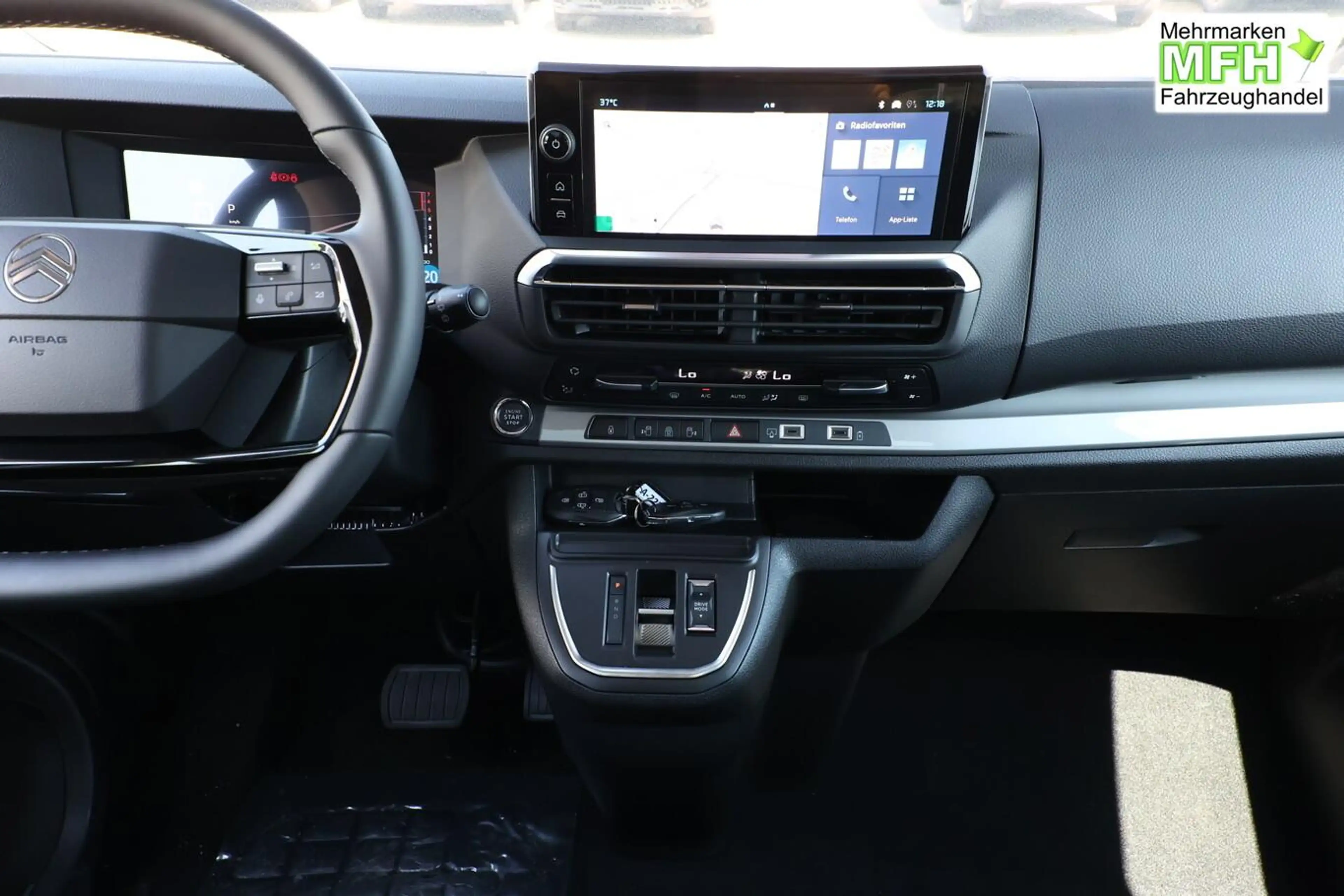 Citroen Spacetourer MAX AT XL Pano AHK Nav Leder Kam Key 132 kW (17... — photo 7
