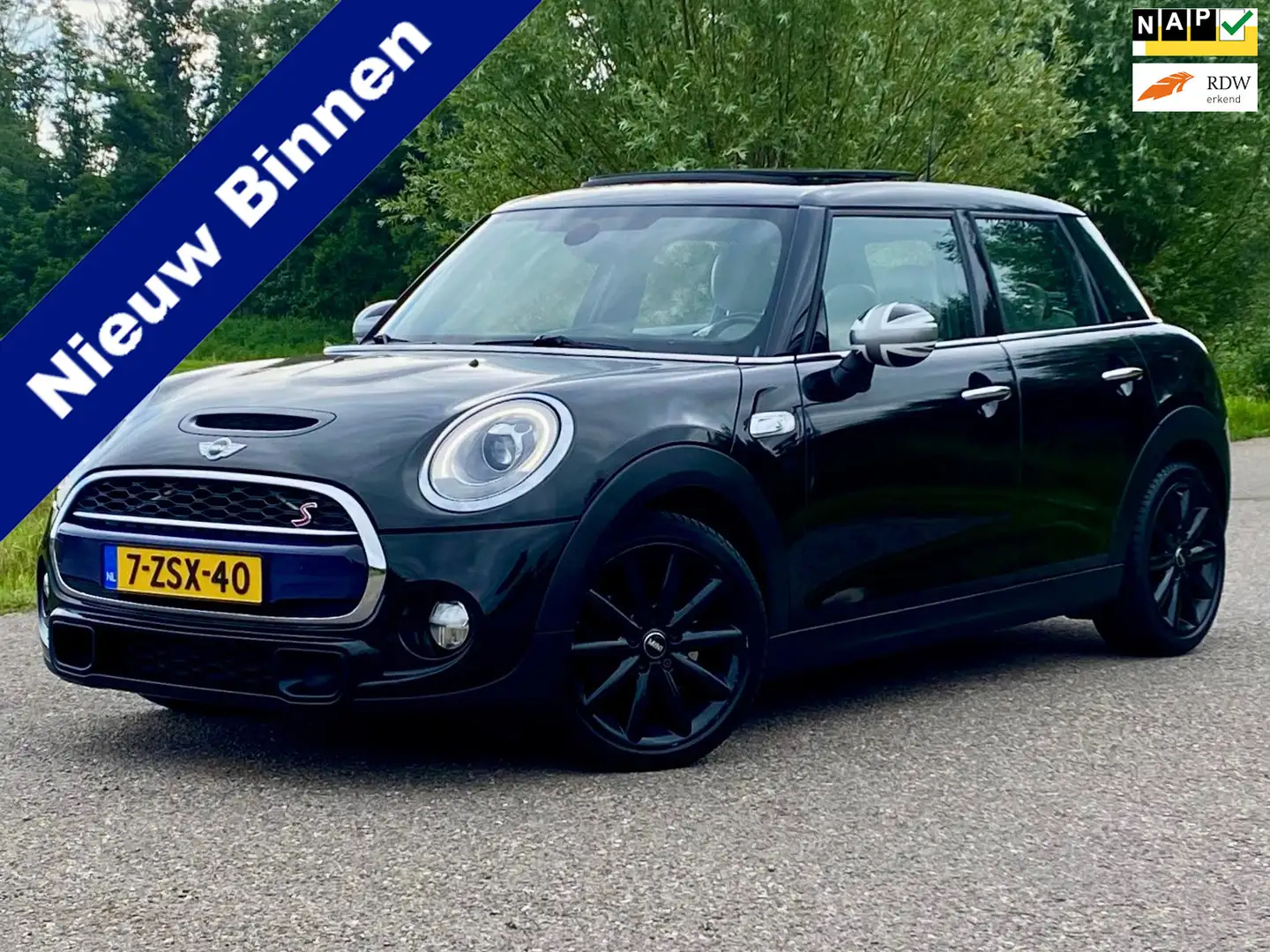 MINI Cooper S Mini 2.0 Automaat Leder Panodak H.U.D Navi Carplay Zwart - 1