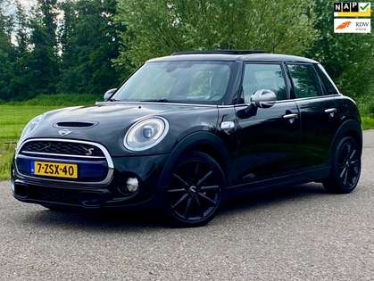 MINI Cooper S Mini 2.0 Automaat Leder Panodak H.U.D Navi Carplay