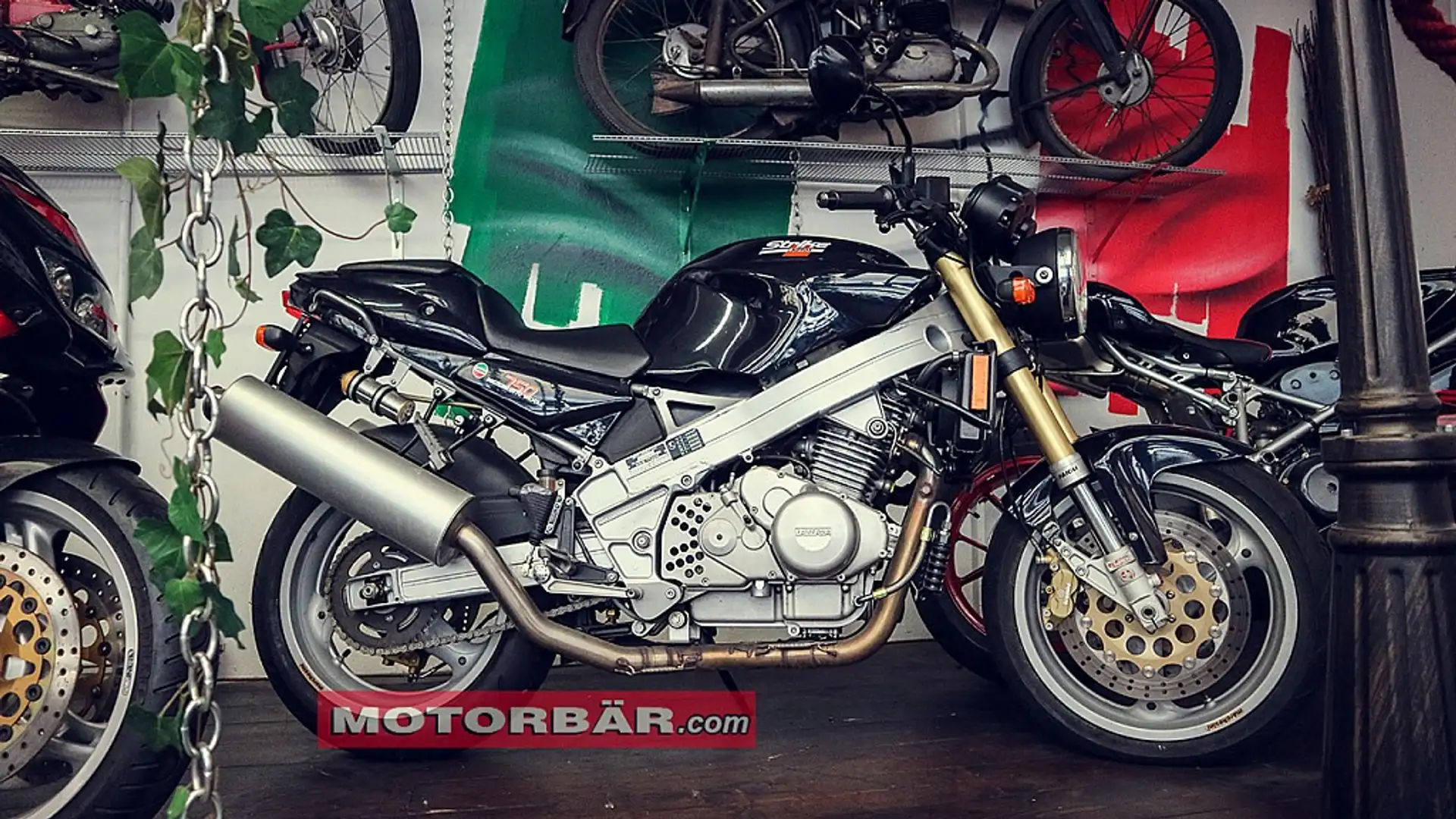 Laverda 750 750 Strike Blau - 1