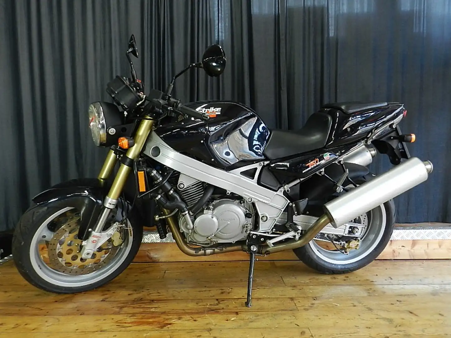 Laverda 750 750 Strike Blau - 2