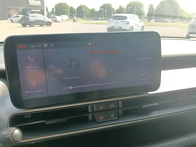 Jeep Avenger view 14