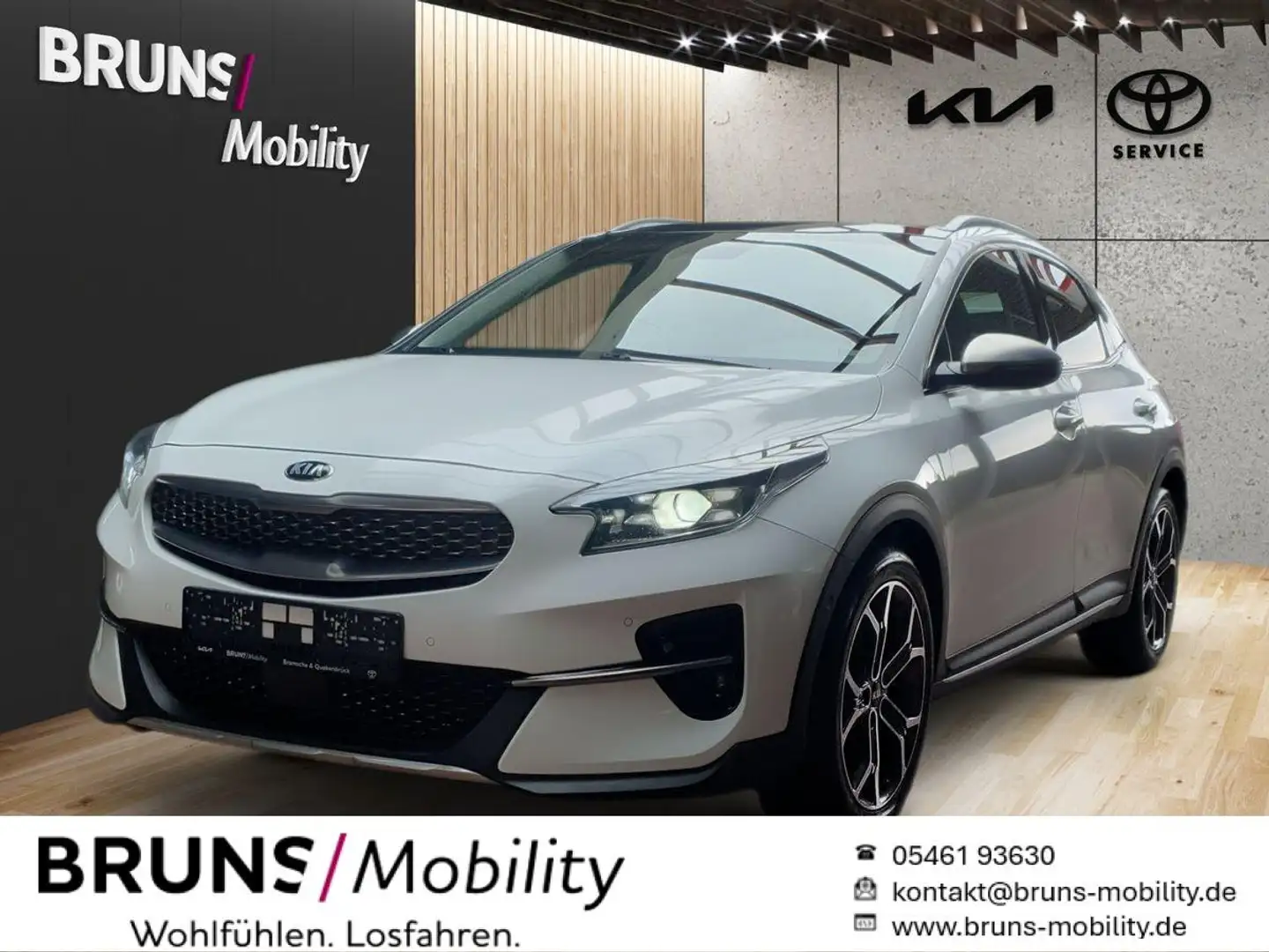 Kia XCeed 1.4 T-GDI Platinum  GSD AHK Bílá - 1