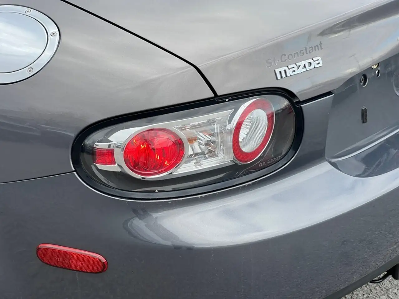 Mazda MX-5 Miata снимка Mazda MX-5 Miata