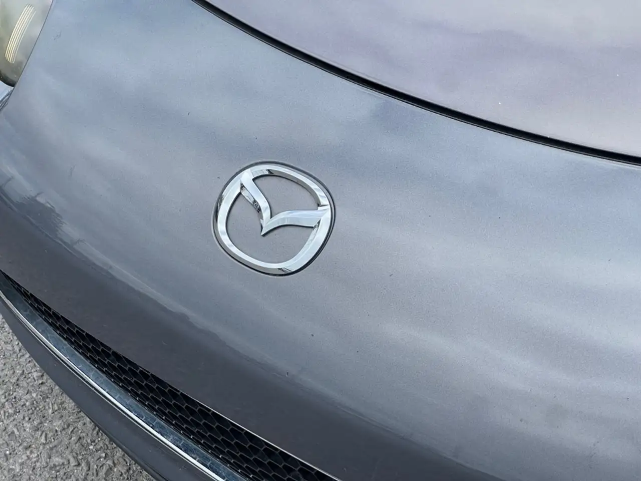 Mazda MX-5 Miata снимка Mazda MX-5 Miata