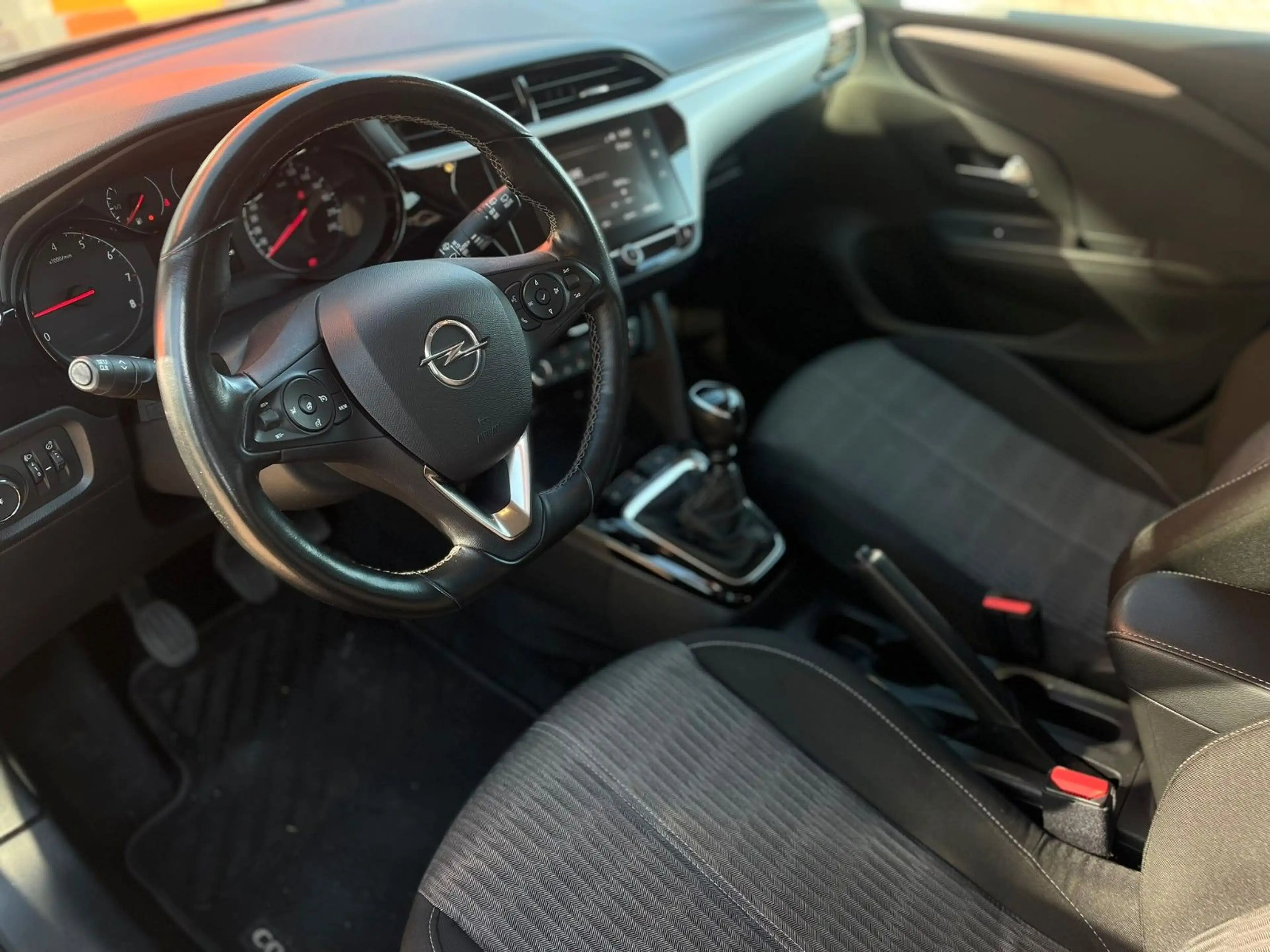 Opel Corsa F Edition *Kamera*Sitzheizung*UVM* — photo 9
