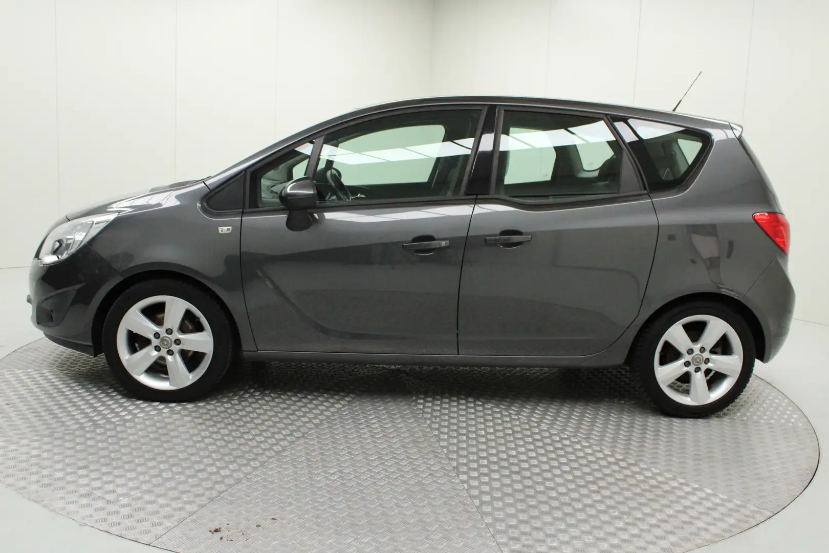 Opel Meriva 1.4 Edition | trekhaak | airco | pdc v/a | cruise Grau - 2