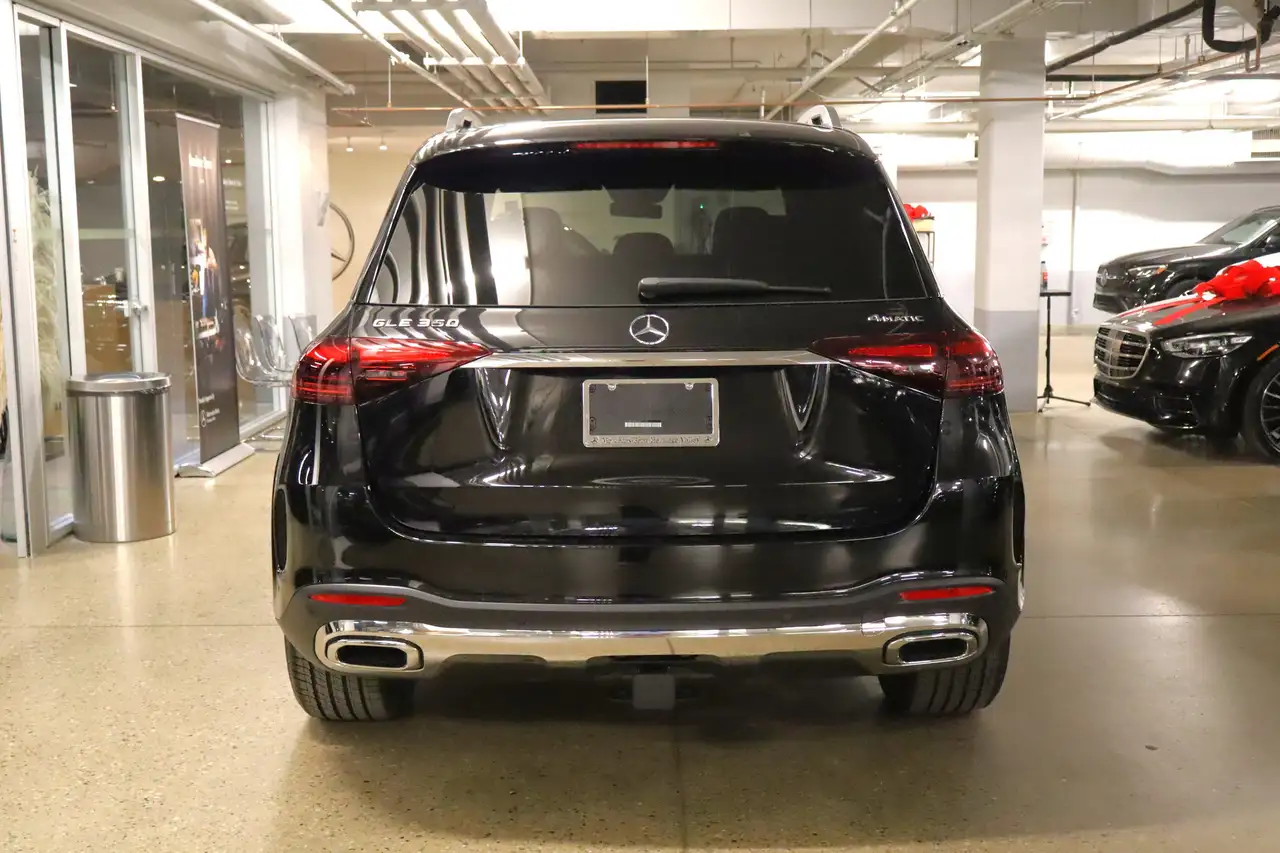 Mercedes-Benz GLE снимка Mercedes-Benz GLE