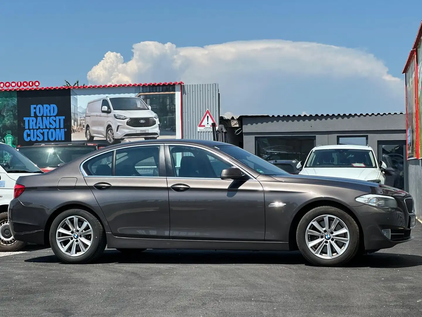 BMW 525 525d *1-Besitz*6-Zylinder*Top Zustand*Leder*Navi* Braun - 1