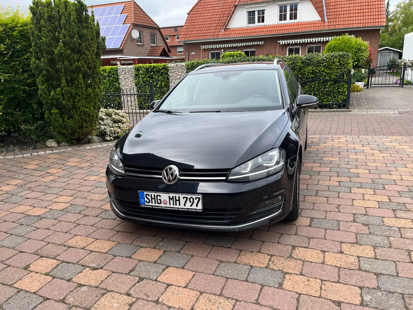 Volkswagen Golf Variant Lounge BMT Navi Xenon DSG AHK Standheizung Negro - 2