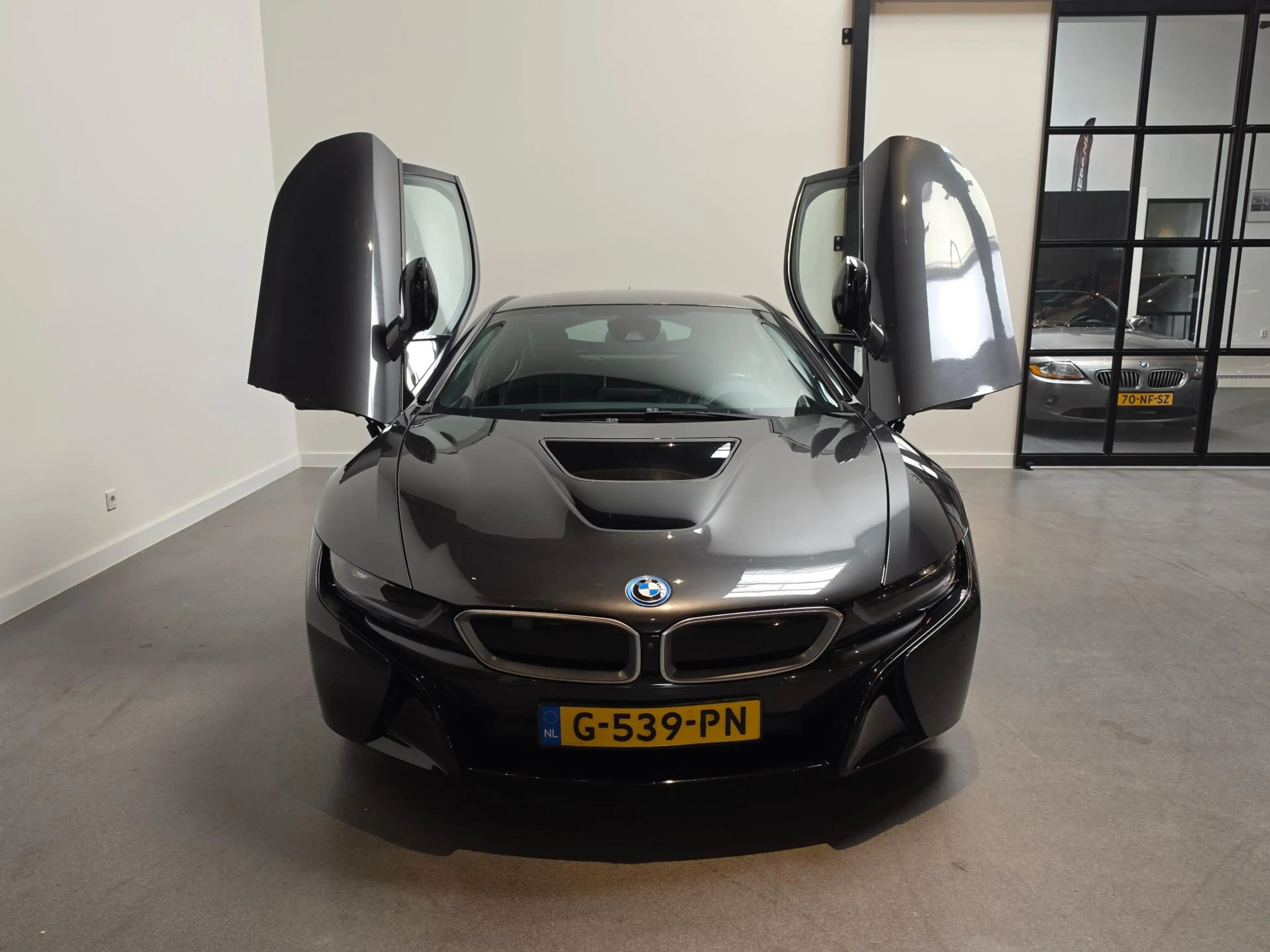 BMW i8 1.5 - Stoelverwarming - 20'' - LED - Navi — photo 7