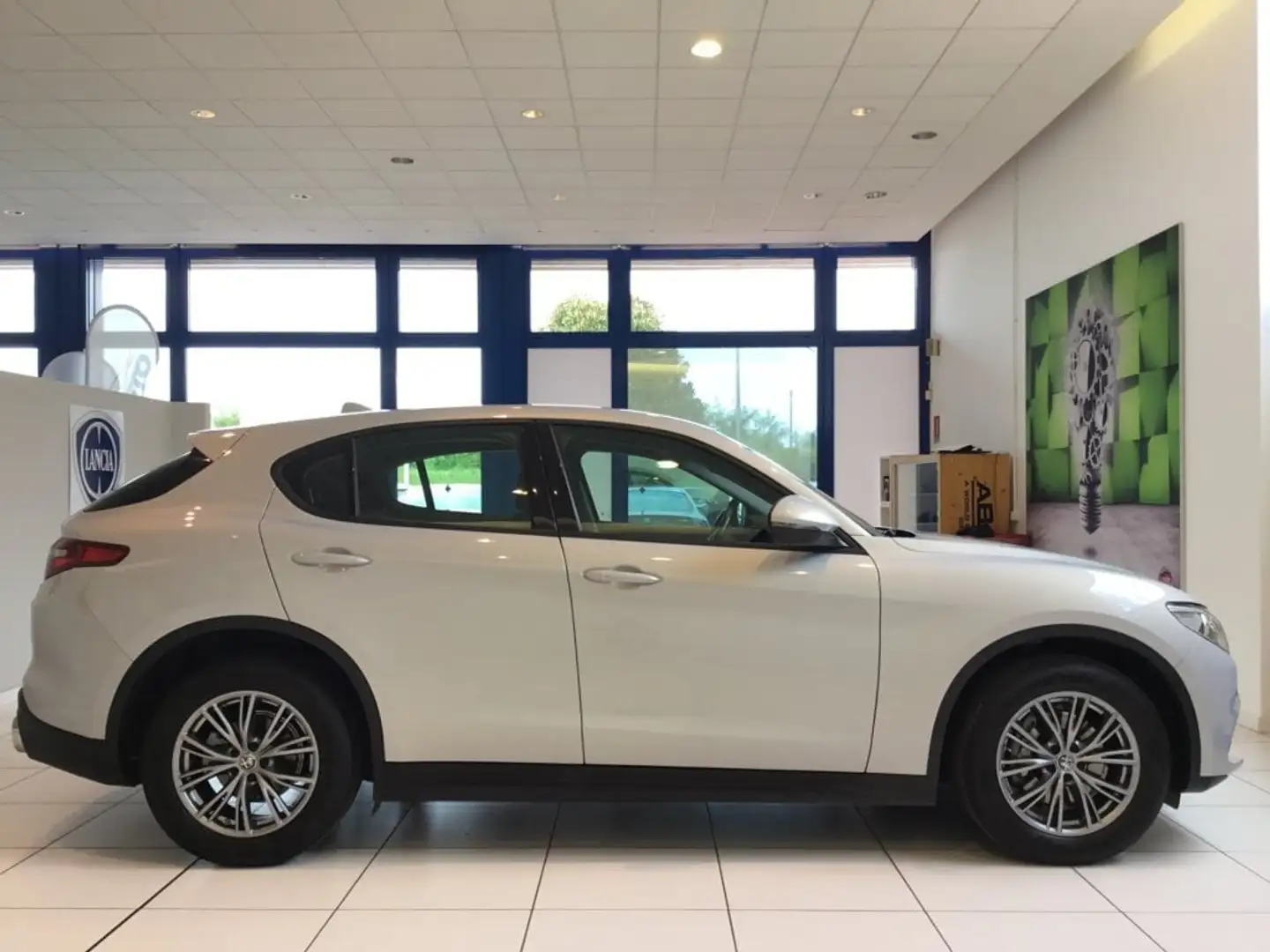Alfa Romeo Stelvio Stelvio 2.2 Turbodiesel 160 CV AT8 RWD Business M Gris - 2