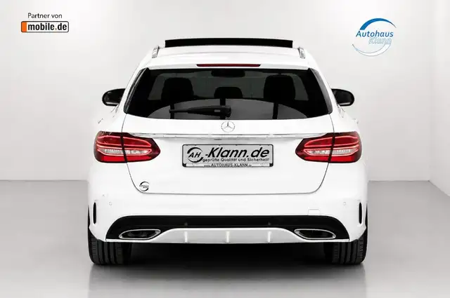 Mercedes-Benz C Class view 7