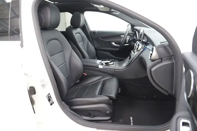 Mercedes-Benz C Class view 10