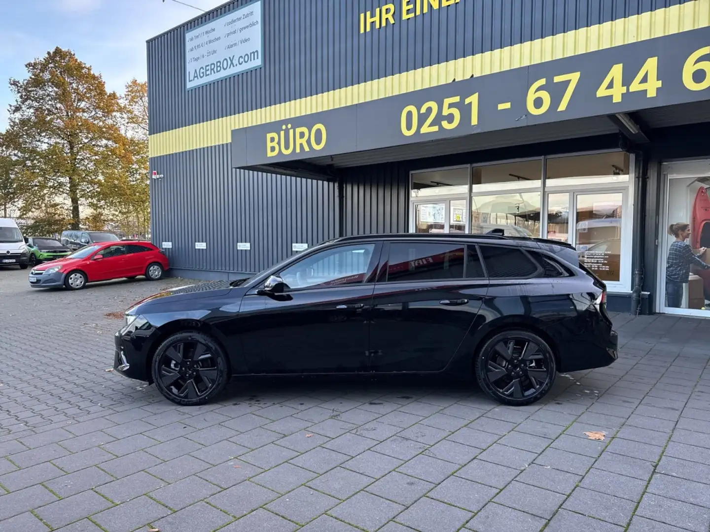 Opel Astra ST Electric GS *Schiebedach/Kamera/Sitzheiz* Noir - 2