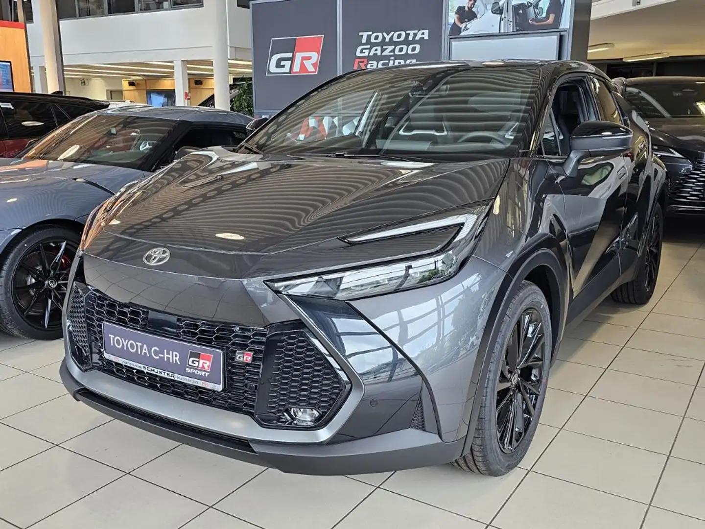 Toyota C-HR 2.0 Plug-in-Hybrid GR SPORT Gris - 1