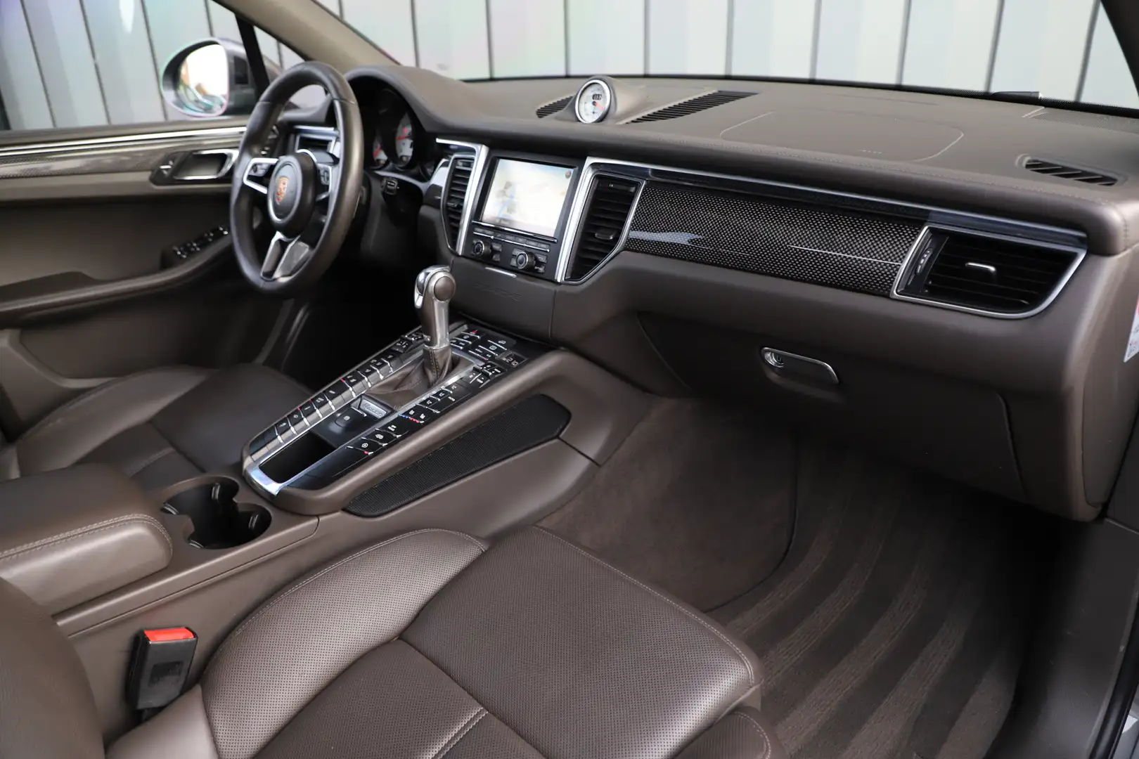 Porsche Macan 3.0 S | 340PK | Luchtvering (PASM) | Carbon | Keyl Gris - 2
