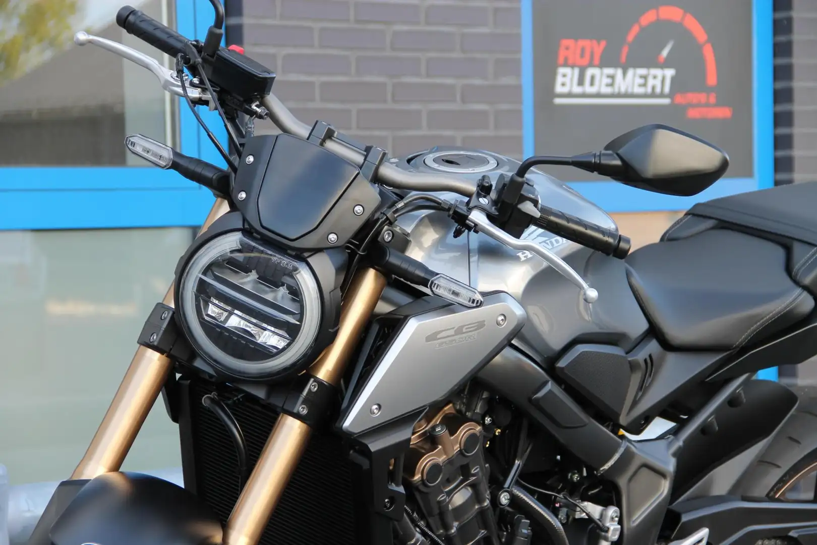 Honda CB 650 R Neo Sports Café Grijs - 2