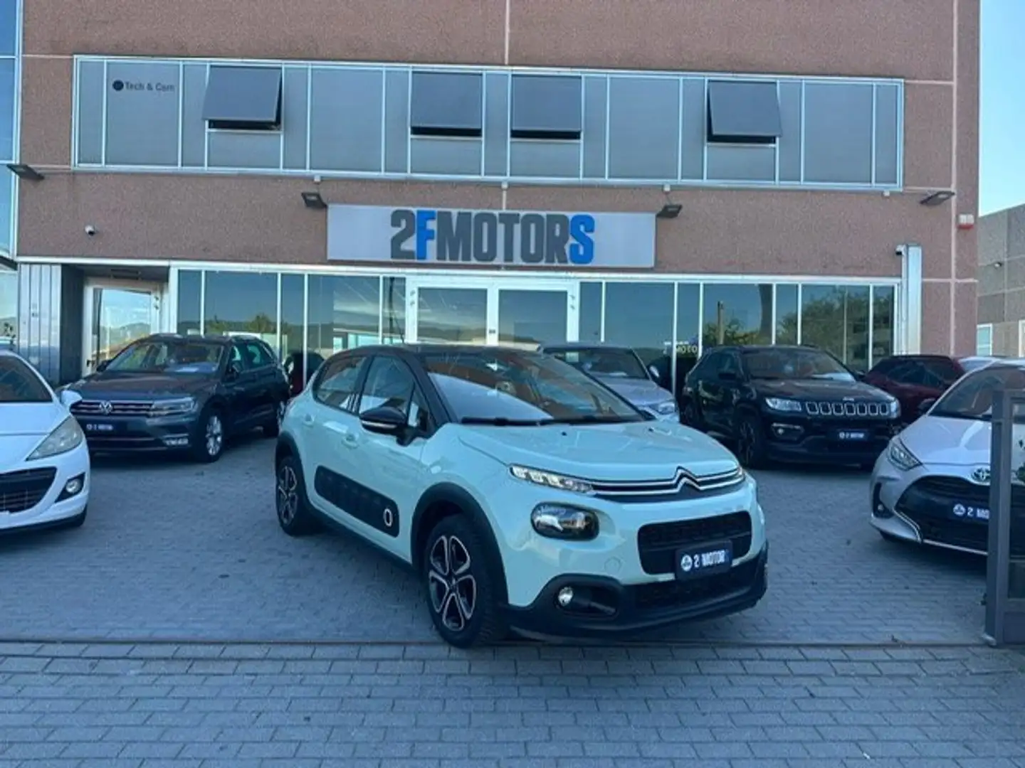 Citroen C3 1.5 bluehdi Shine Verde - 1
