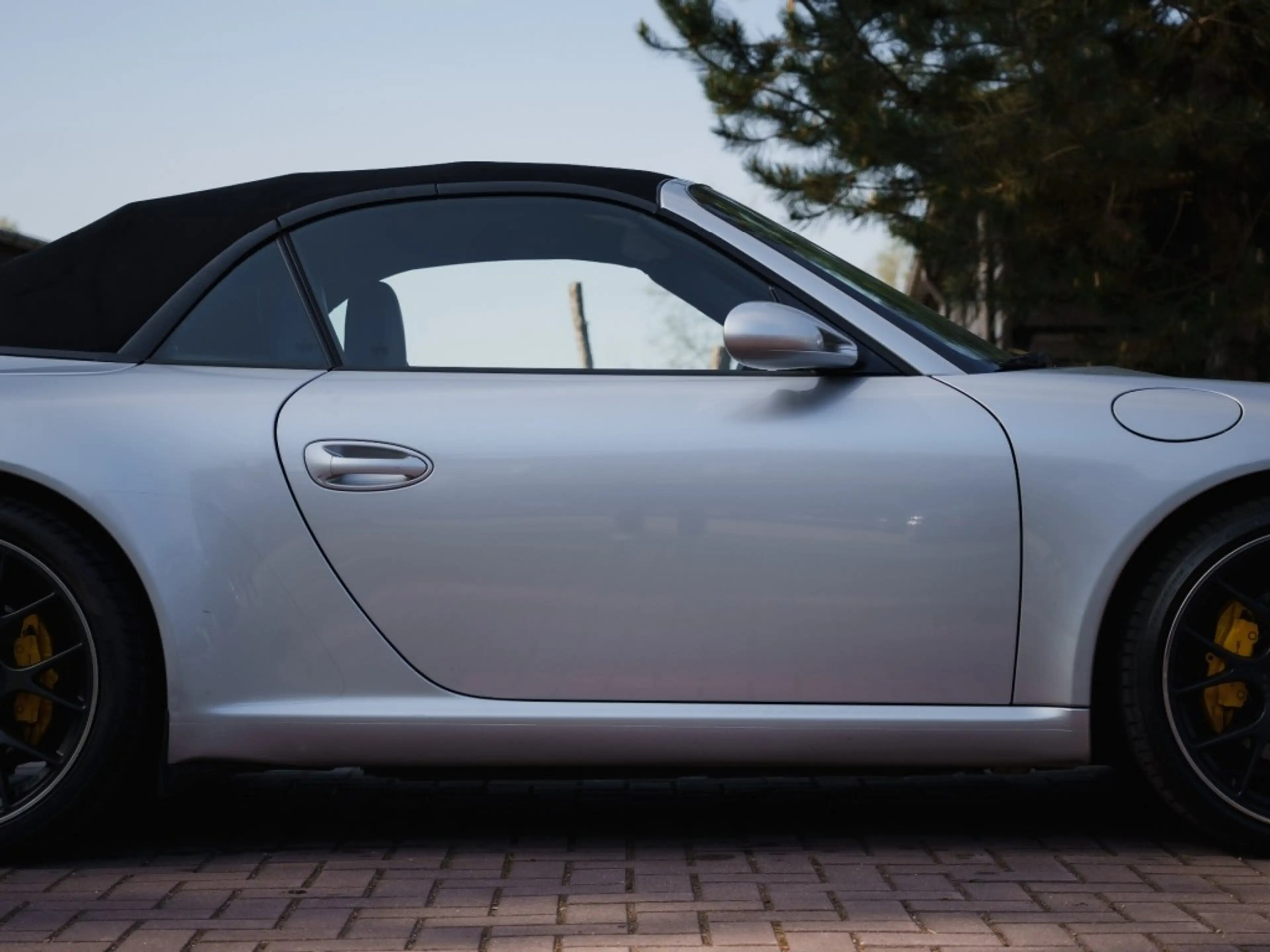 Porsche 997 Carrera 3.6L Cabrio - Artic Silver Metallic - 6 sp — photo 10