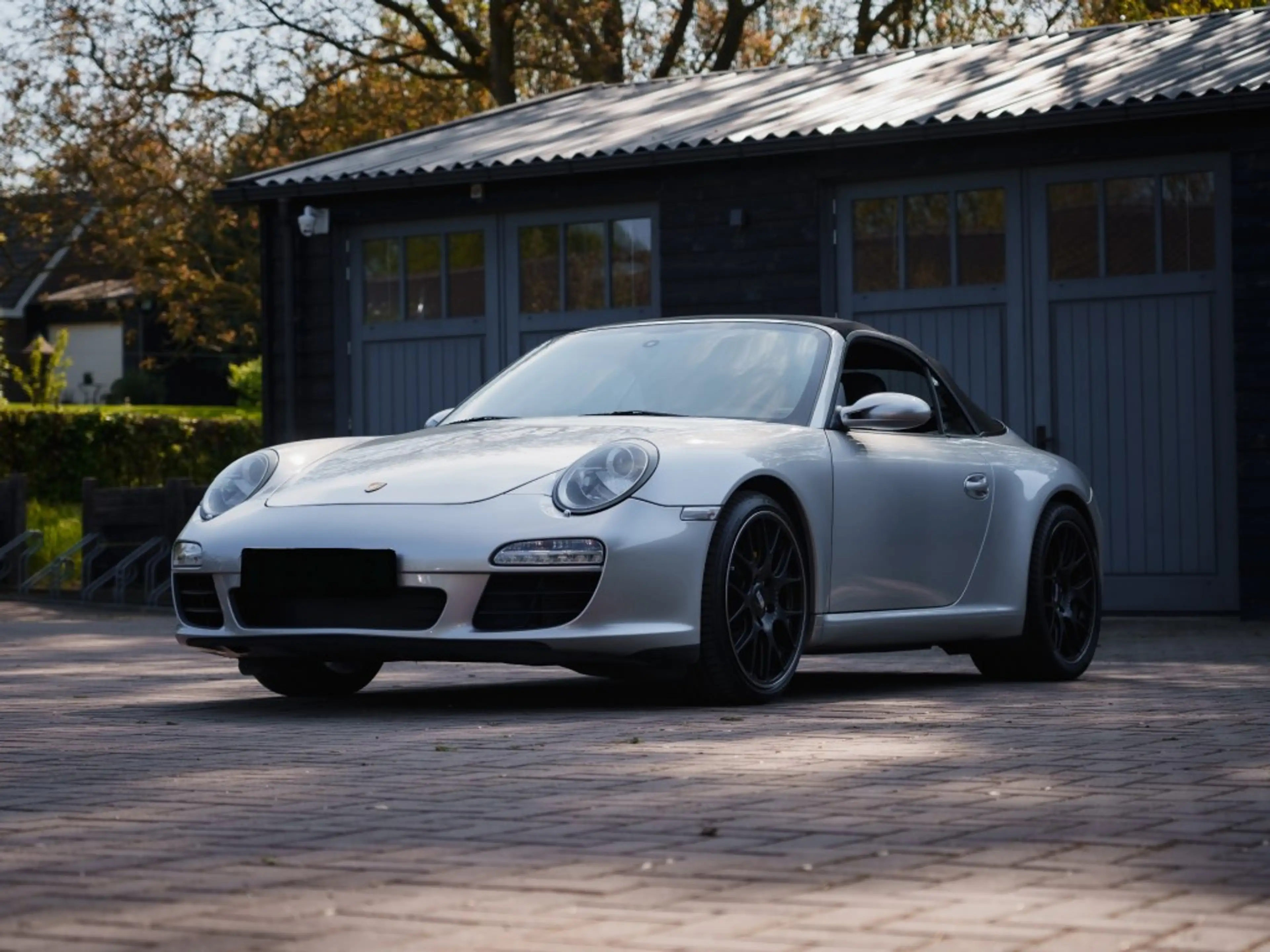 Porsche 997 Carrera 3.6L Cabrio - Artic Silver Metallic - 6 sp — photo 12