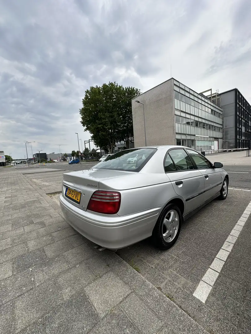 Honda Accord 1.8i S Grijs - 2