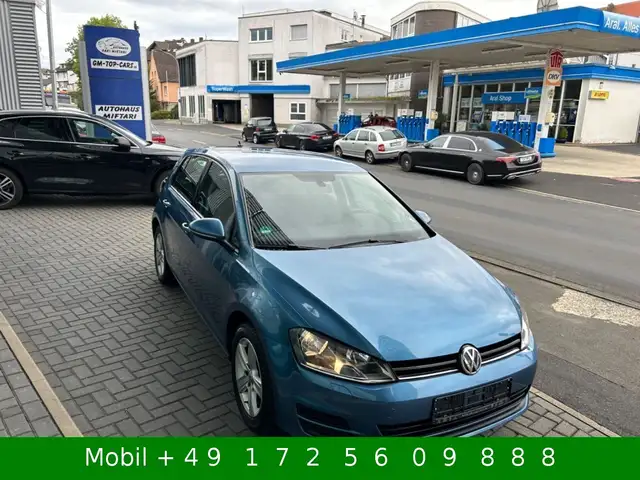 Volkswagen Golf view 6