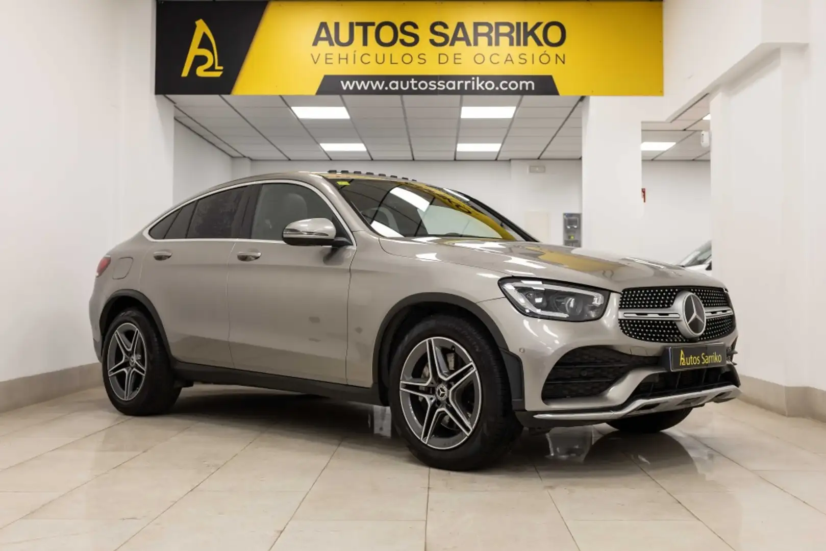 Mercedes-Benz GLC 300 Coupé 4Matic 9G-Tronic Beige - 1