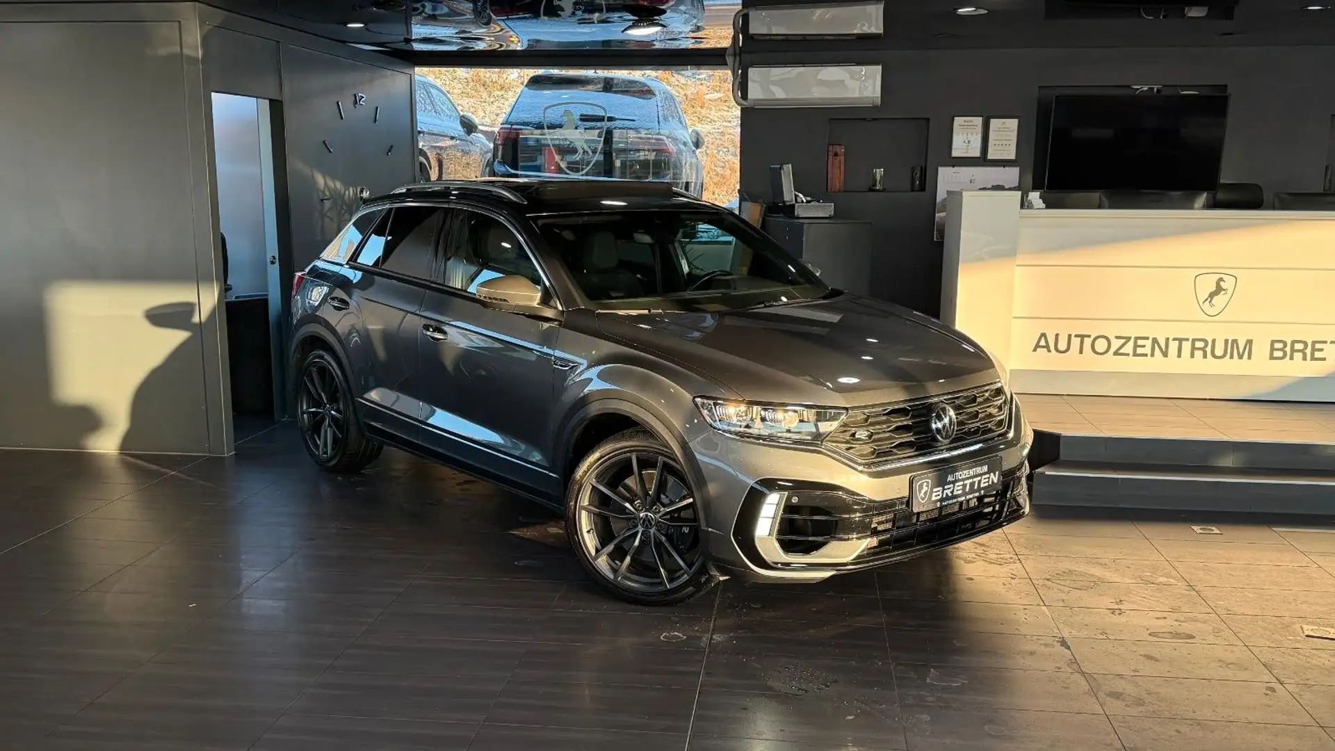 Volkswagen T-Roc R 2.0 TSI DSG*4MKamera*ACC*DCC*Akrapovic Grau - 1