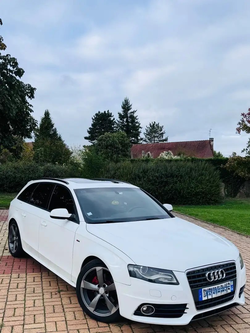 Audi A4 Avant 2.0 TDI  S Line - 2