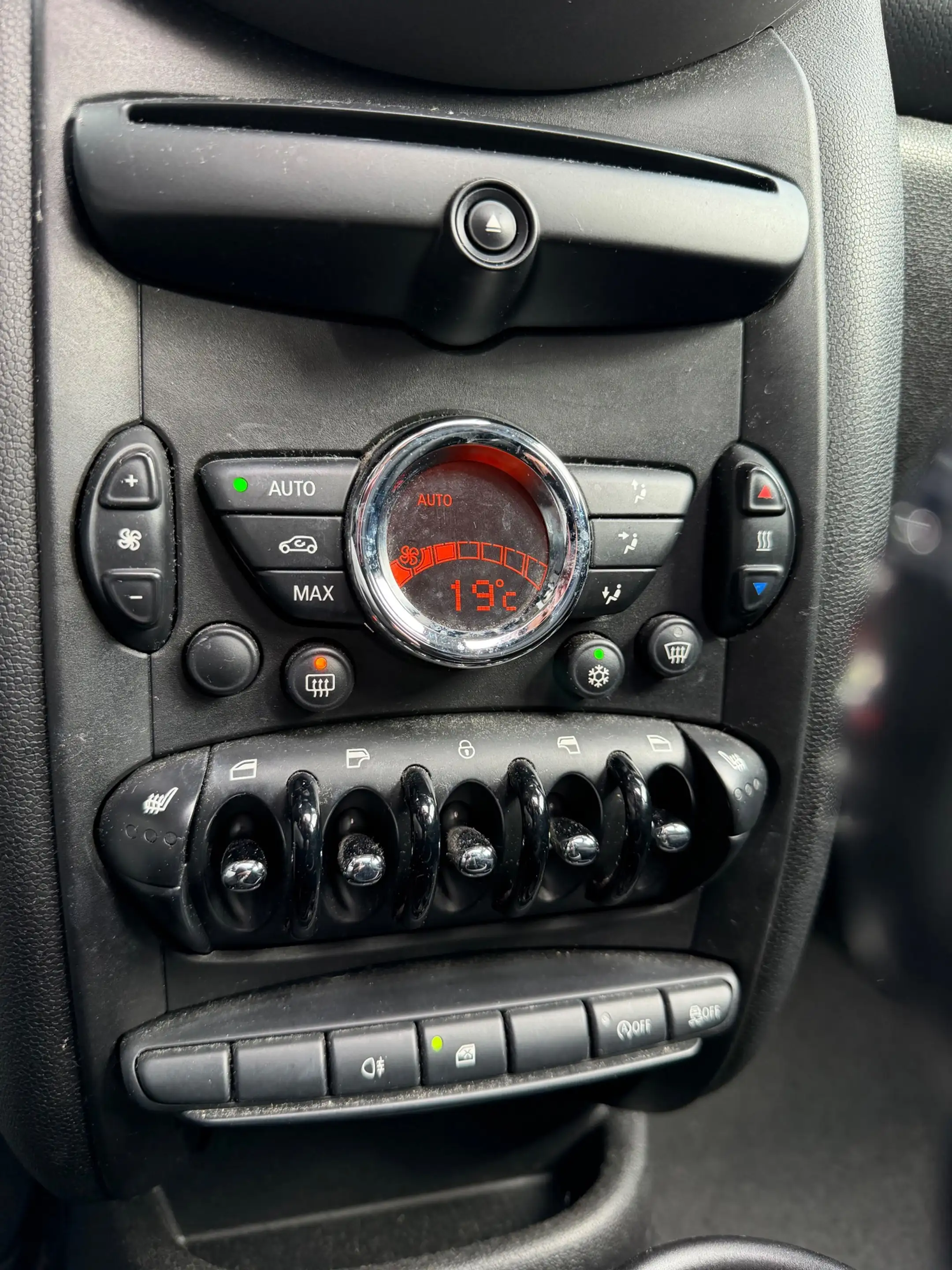 MINI One Countryman Mini 1.6 Chili / Pano / PDC / 17 inch / Stoelverwa — photo 6
