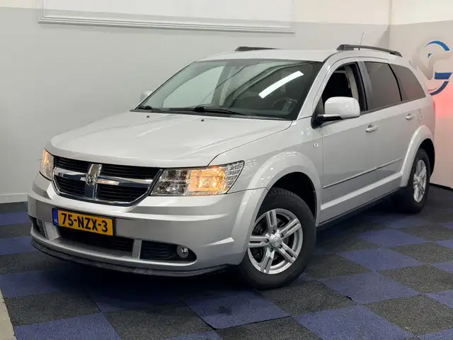 Dodge Journey 2.4 SXT Business Edition / 7 ZITTER / DEALER ONDER