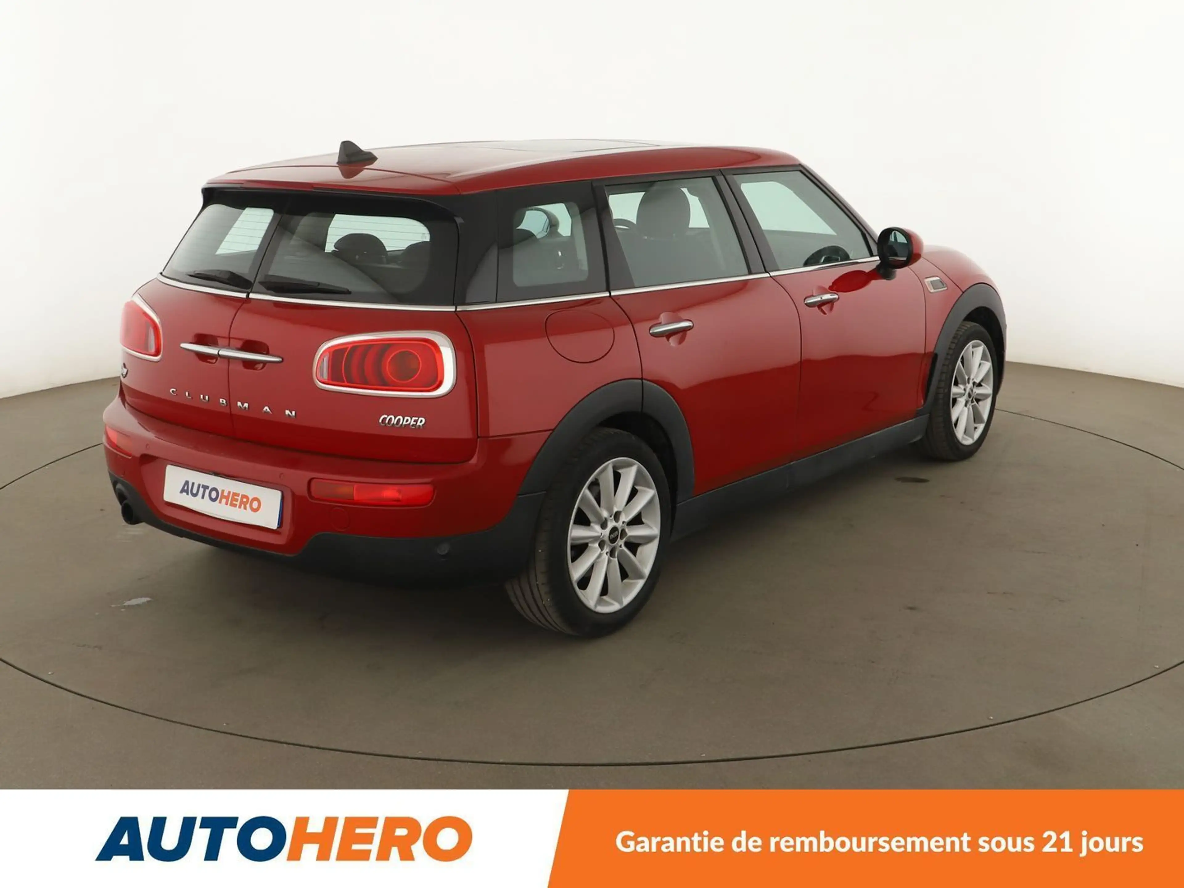 MINI Cooper Clubman Cooper Finition Red Hot Chili BVA — photo 6