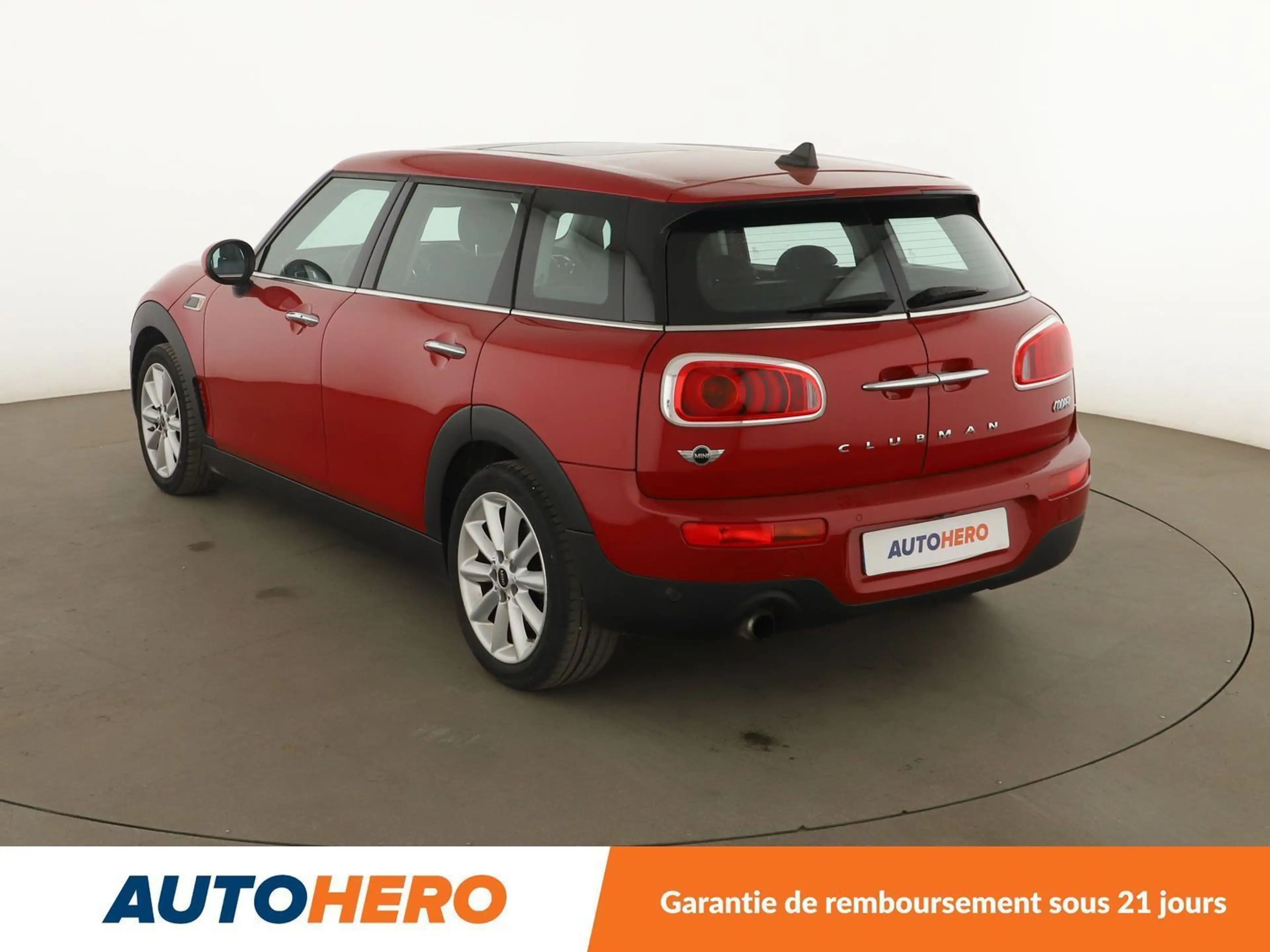 MINI Cooper Clubman Cooper Finition Red Hot Chili BVA — photo 4